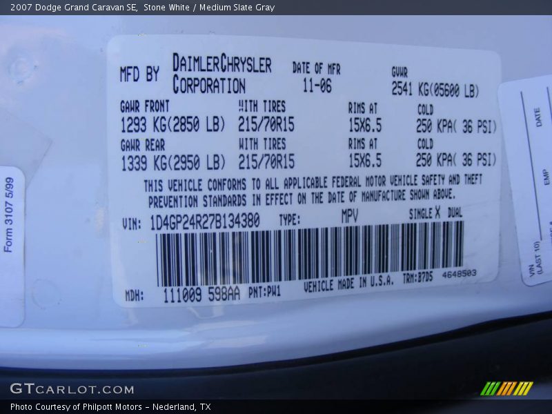 Stone White / Medium Slate Gray 2007 Dodge Grand Caravan SE