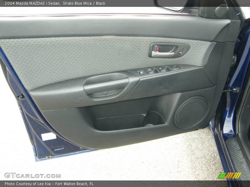 Strato Blue Mica / Black 2004 Mazda MAZDA3 i Sedan