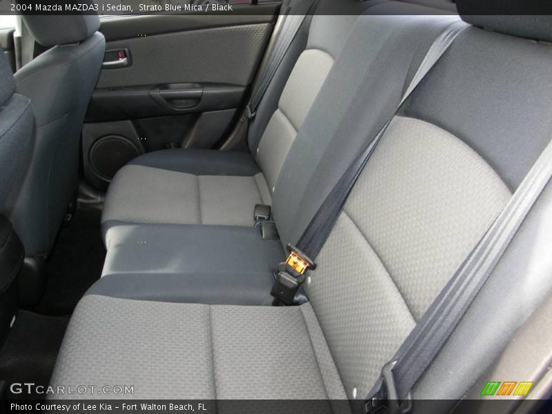 Strato Blue Mica / Black 2004 Mazda MAZDA3 i Sedan