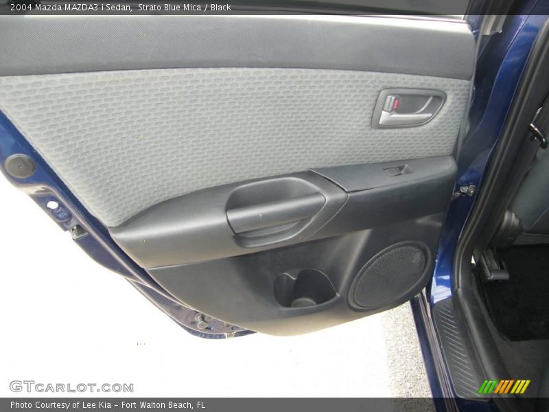Strato Blue Mica / Black 2004 Mazda MAZDA3 i Sedan