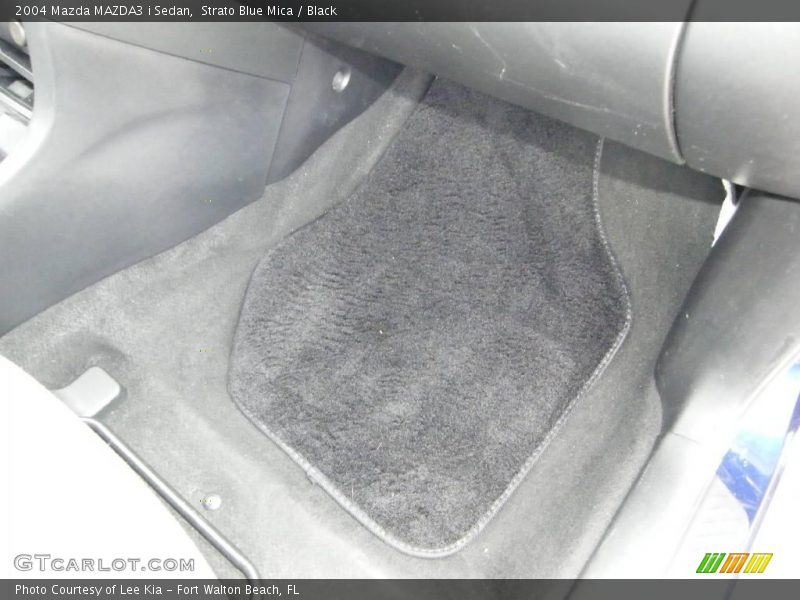 Strato Blue Mica / Black 2004 Mazda MAZDA3 i Sedan