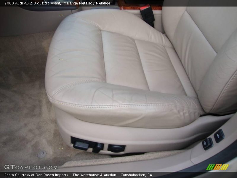 Melange Metallic / Melange 2000 Audi A6 2.8 quattro Avant