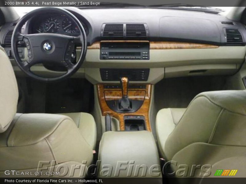 Pearl Beige Metallic / Sand Beige 2000 BMW X5 4.4i