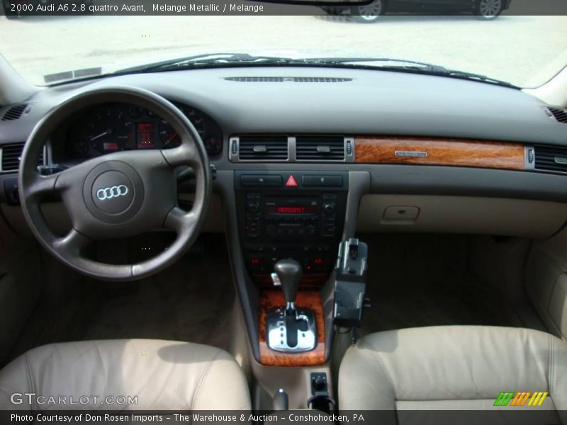Melange Metallic / Melange 2000 Audi A6 2.8 quattro Avant