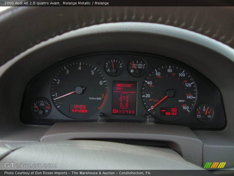 Melange Metallic / Melange 2000 Audi A6 2.8 quattro Avant