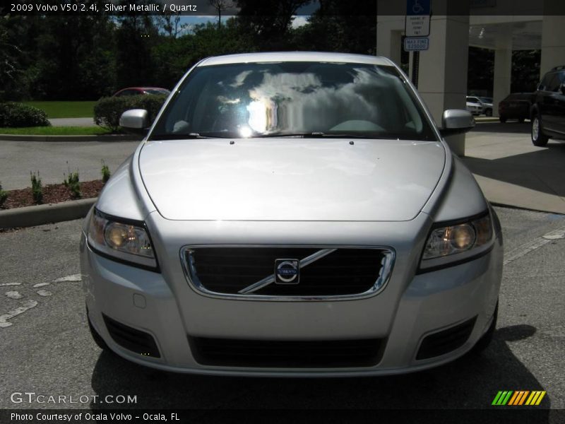Silver Metallic / Quartz 2009 Volvo V50 2.4i