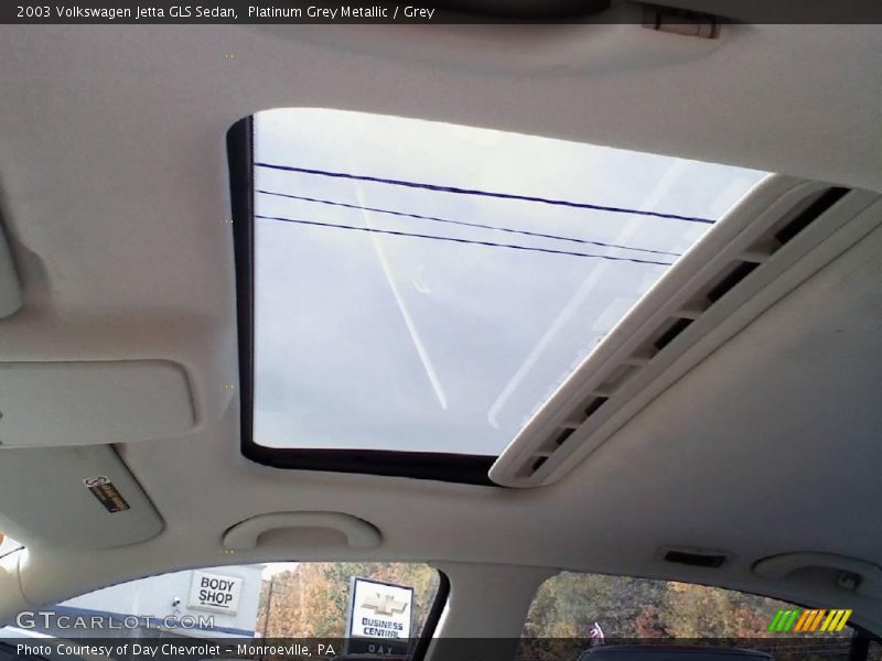 Platinum Grey Metallic / Grey 2003 Volkswagen Jetta GLS Sedan