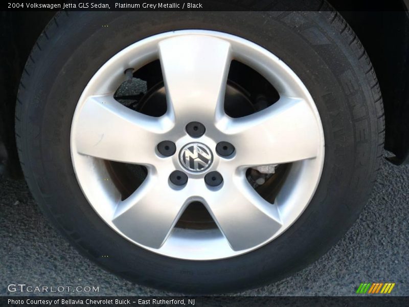 Platinum Grey Metallic / Black 2004 Volkswagen Jetta GLS Sedan