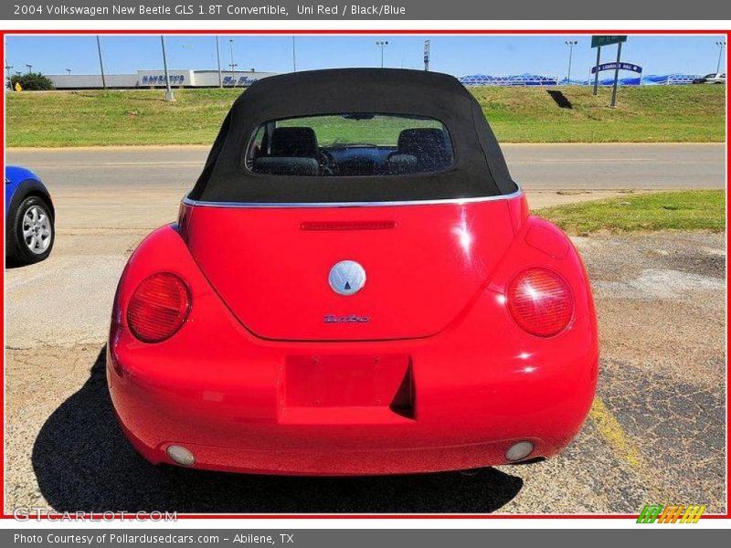 Uni Red / Black/Blue 2004 Volkswagen New Beetle GLS 1.8T Convertible