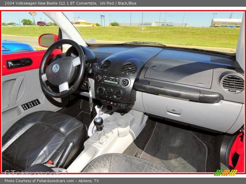 Uni Red / Black/Blue 2004 Volkswagen New Beetle GLS 1.8T Convertible