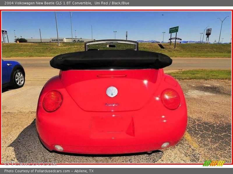 Uni Red / Black/Blue 2004 Volkswagen New Beetle GLS 1.8T Convertible