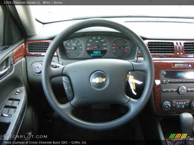 White / Ebony 2009 Chevrolet Impala LS