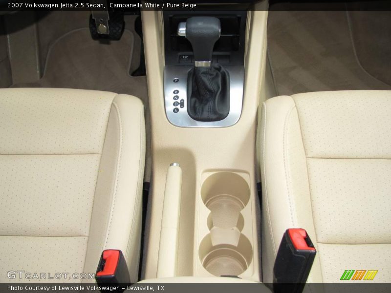 Campanella White / Pure Beige 2007 Volkswagen Jetta 2.5 Sedan