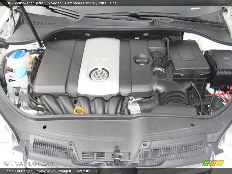 Campanella White / Pure Beige 2007 Volkswagen Jetta 2.5 Sedan
