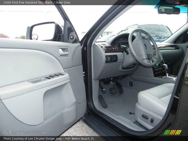 Black / Shale Grey 2006 Ford Five Hundred SEL