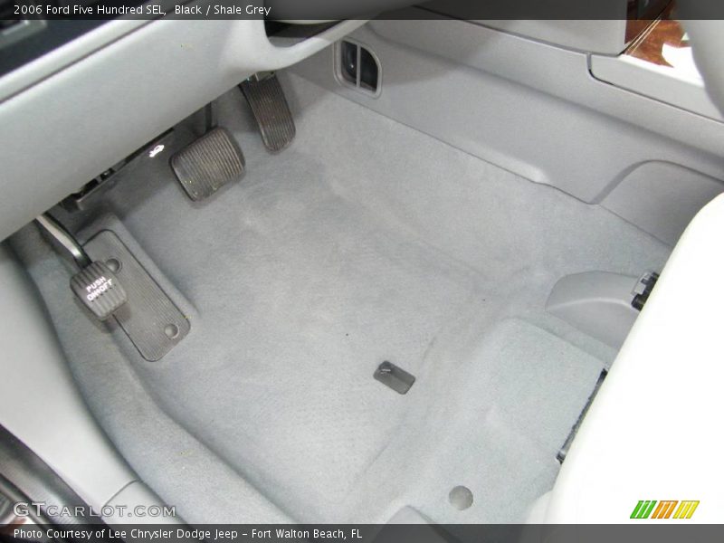 Black / Shale Grey 2006 Ford Five Hundred SEL
