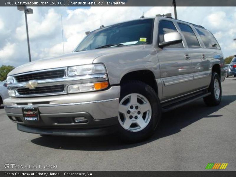 Silver Birch Metallic / Tan/Neutral 2005 Chevrolet Suburban 1500 LT