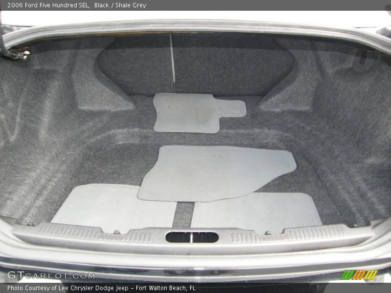 Black / Shale Grey 2006 Ford Five Hundred SEL