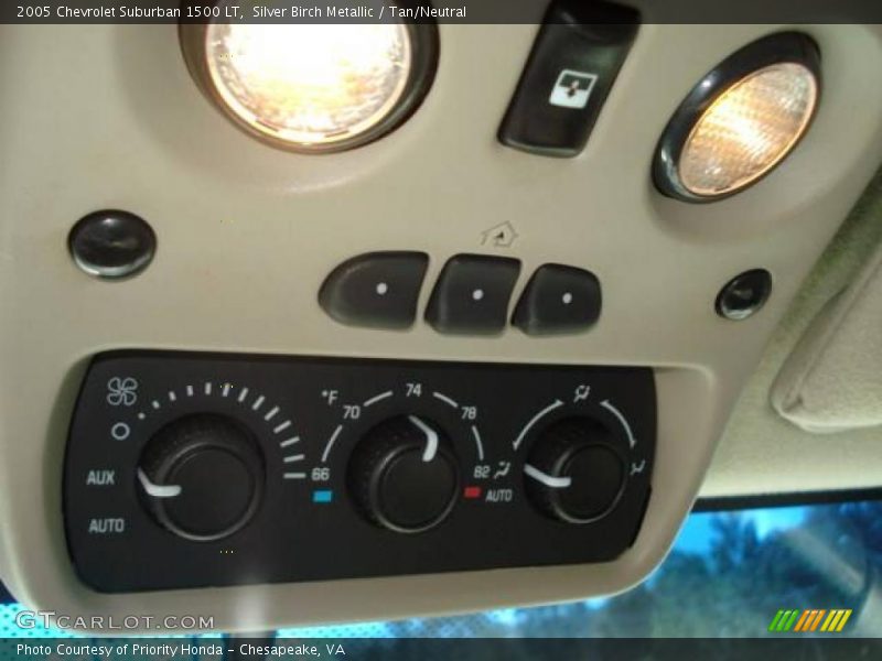 Silver Birch Metallic / Tan/Neutral 2005 Chevrolet Suburban 1500 LT