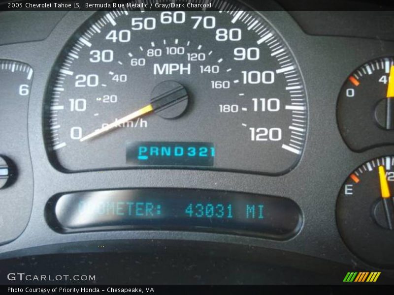 Bermuda Blue Metallic / Gray/Dark Charcoal 2005 Chevrolet Tahoe LS