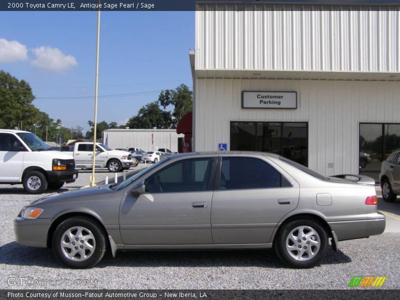 Antique Sage Pearl / Sage 2000 Toyota Camry LE