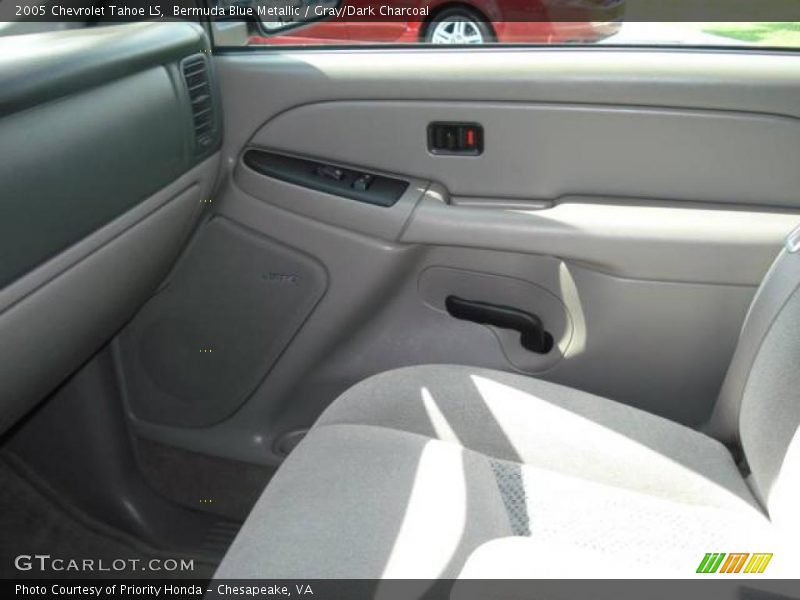 Bermuda Blue Metallic / Gray/Dark Charcoal 2005 Chevrolet Tahoe LS