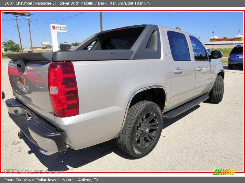 Silver Birch Metallic / Dark Titanium/Light Titanium 2007 Chevrolet Avalanche LT