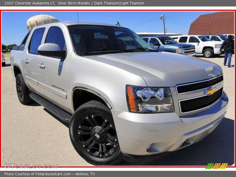 Silver Birch Metallic / Dark Titanium/Light Titanium 2007 Chevrolet Avalanche LT