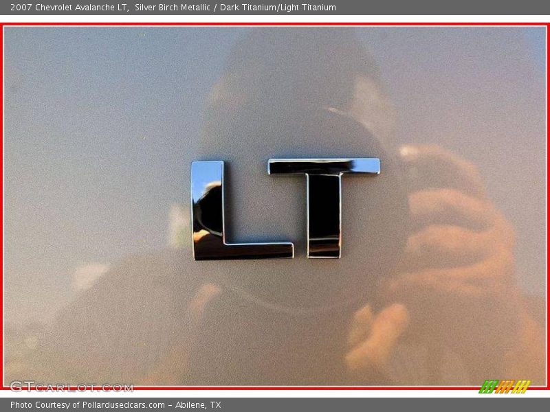 Silver Birch Metallic / Dark Titanium/Light Titanium 2007 Chevrolet Avalanche LT