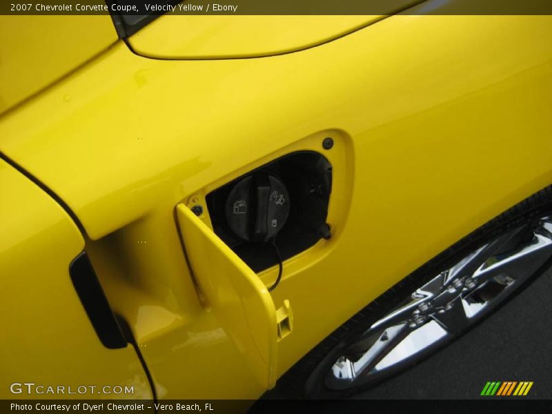 Velocity Yellow / Ebony 2007 Chevrolet Corvette Coupe