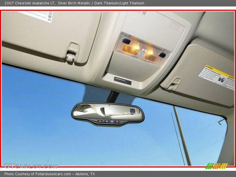 Silver Birch Metallic / Dark Titanium/Light Titanium 2007 Chevrolet Avalanche LT