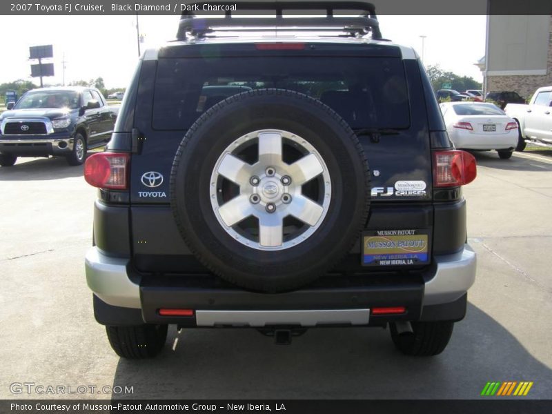 Black Diamond / Dark Charcoal 2007 Toyota FJ Cruiser