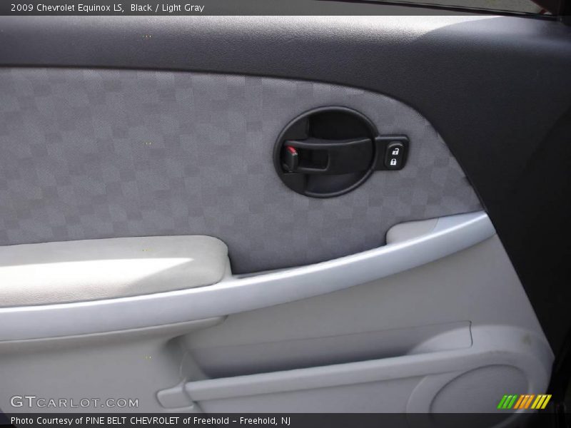Black / Light Gray 2009 Chevrolet Equinox LS