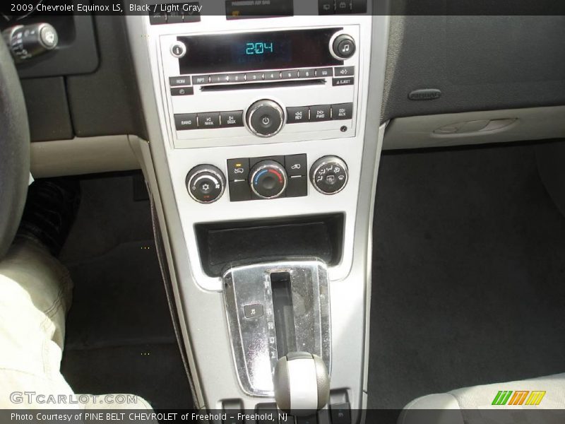 Black / Light Gray 2009 Chevrolet Equinox LS