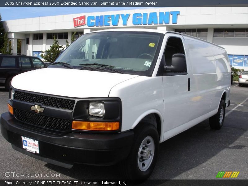 Summit White / Medium Pewter 2009 Chevrolet Express 2500 Extended Cargo Van