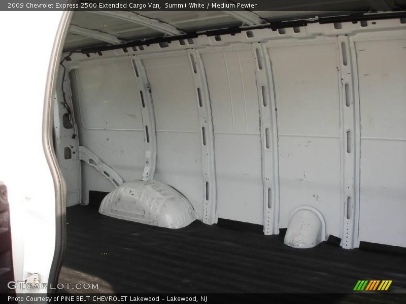 Summit White / Medium Pewter 2009 Chevrolet Express 2500 Extended Cargo Van