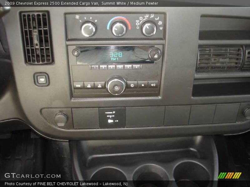 Summit White / Medium Pewter 2009 Chevrolet Express 2500 Extended Cargo Van