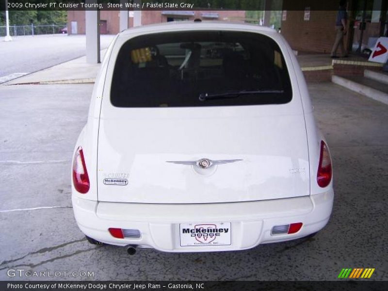 Stone White / Pastel Slate Gray 2009 Chrysler PT Cruiser Touring