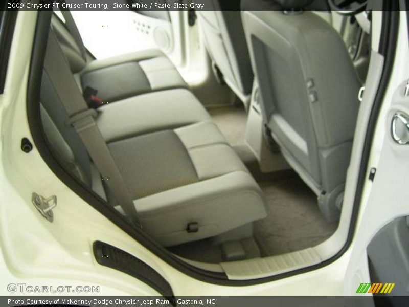 Stone White / Pastel Slate Gray 2009 Chrysler PT Cruiser Touring