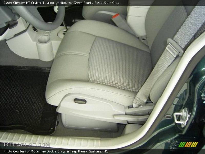 Melbourne Green Pearl / Pastel Slate Gray 2009 Chrysler PT Cruiser Touring