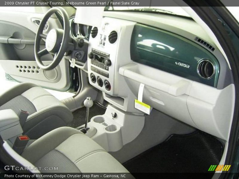 Melbourne Green Pearl / Pastel Slate Gray 2009 Chrysler PT Cruiser Touring