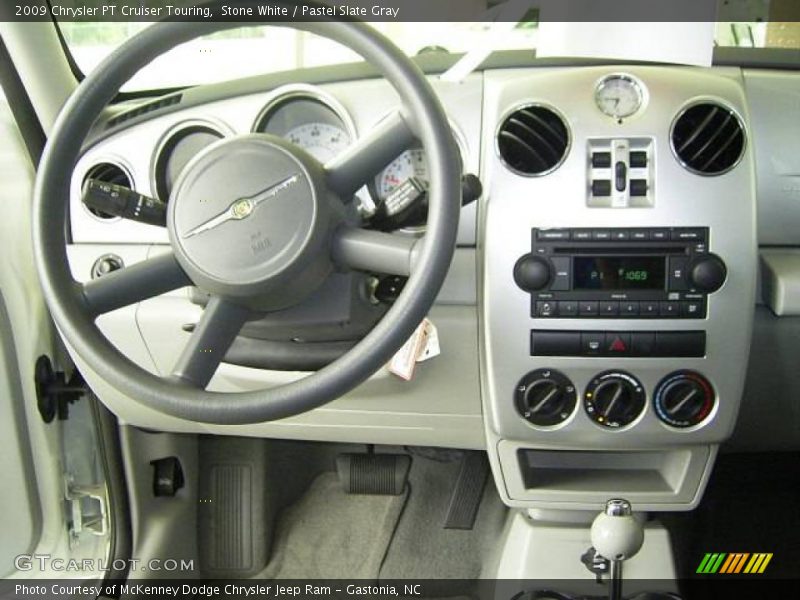 Stone White / Pastel Slate Gray 2009 Chrysler PT Cruiser Touring