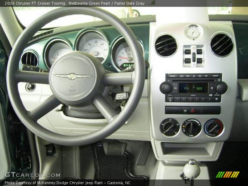 Melbourne Green Pearl / Pastel Slate Gray 2009 Chrysler PT Cruiser Touring
