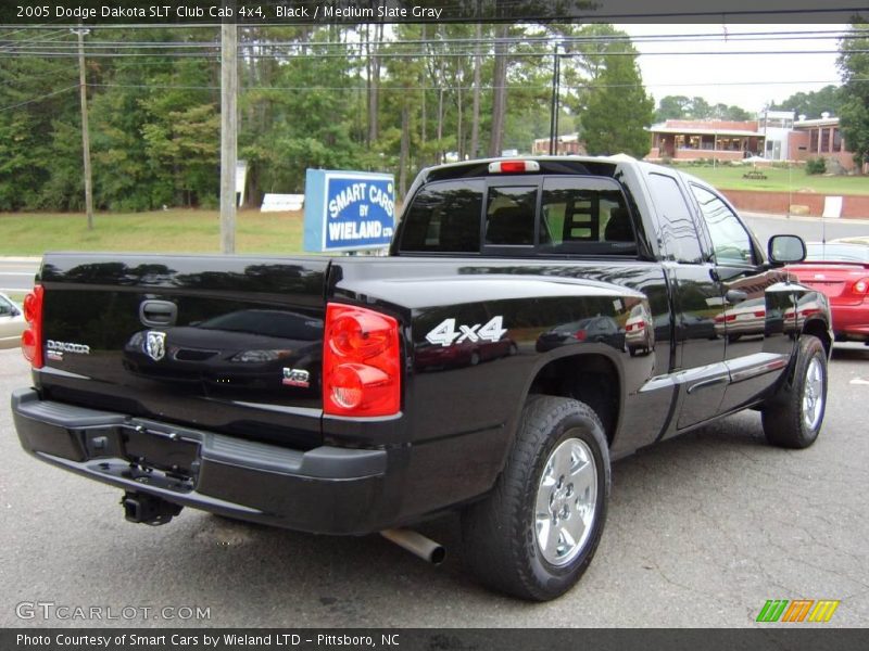 Black / Medium Slate Gray 2005 Dodge Dakota SLT Club Cab 4x4