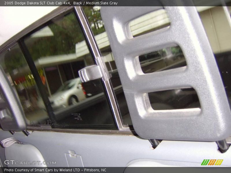 Black / Medium Slate Gray 2005 Dodge Dakota SLT Club Cab 4x4