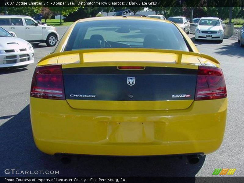 Detonator Yellow Clearcoat / Dark Slate Gray 2007 Dodge Charger SRT-8 Super Bee