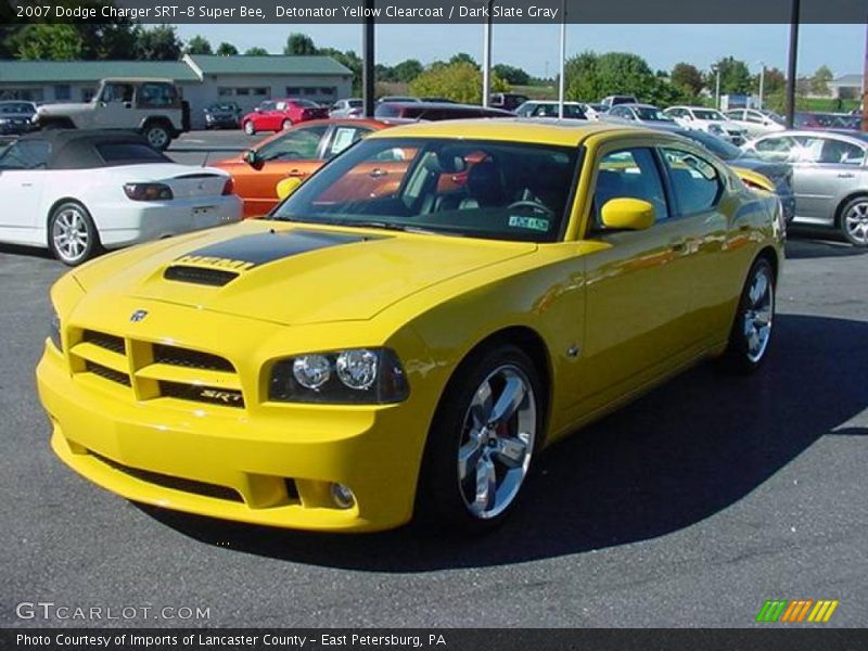 Detonator Yellow Clearcoat / Dark Slate Gray 2007 Dodge Charger SRT-8 Super Bee