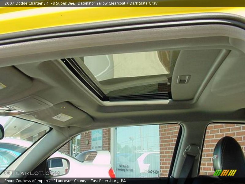 Detonator Yellow Clearcoat / Dark Slate Gray 2007 Dodge Charger SRT-8 Super Bee