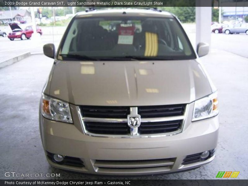 Light Sandstone Metallic / Dark Slate Gray/Light Shale 2009 Dodge Grand Caravan SXT