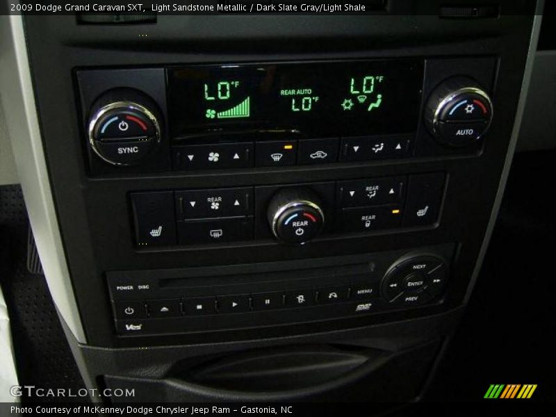 Light Sandstone Metallic / Dark Slate Gray/Light Shale 2009 Dodge Grand Caravan SXT